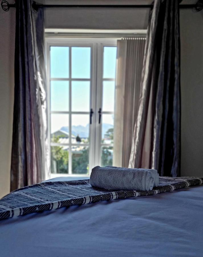 Mond Kleine Guest House Kleinmond Exterior foto